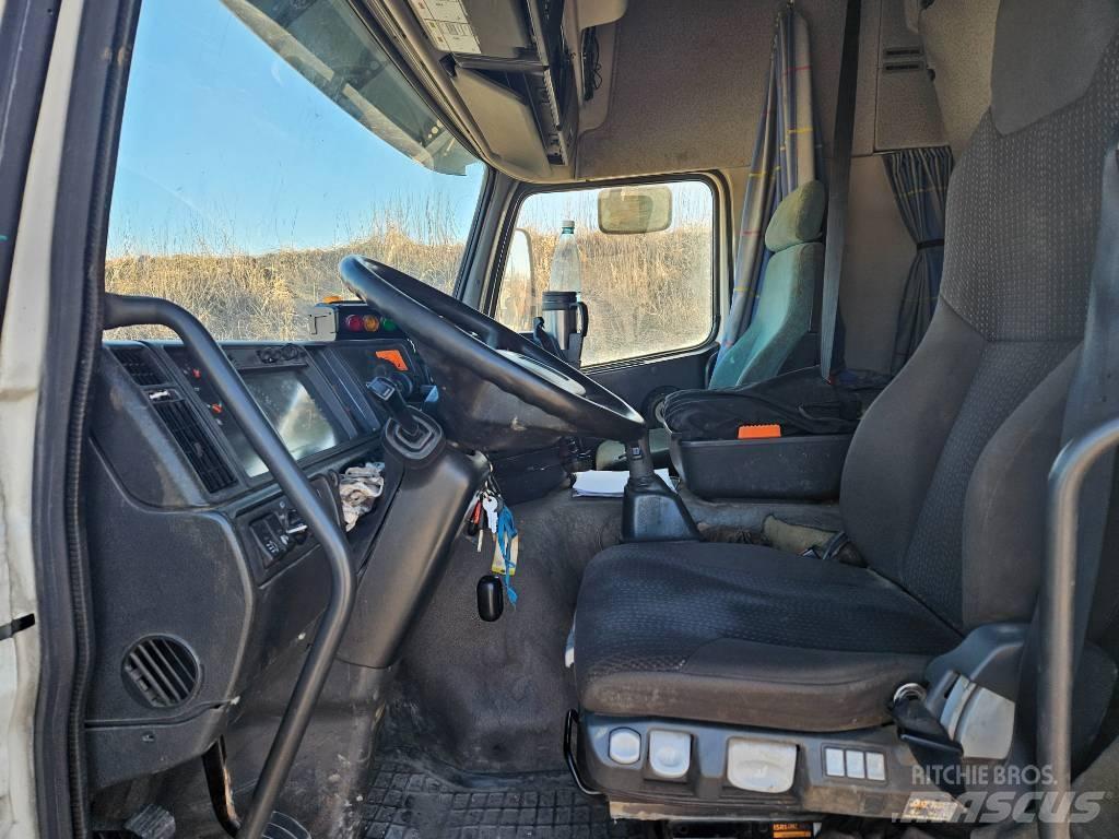 Volvo FM 12 Spesialbiler for transport av skogsmaskiner