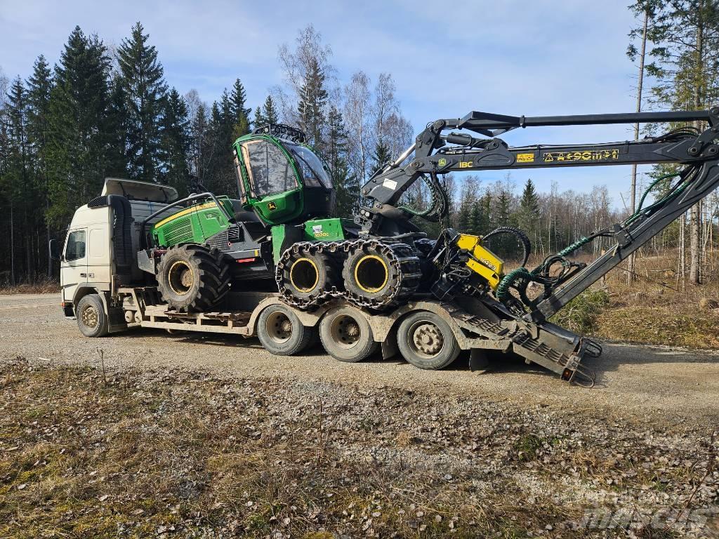 Volvo FM 12 Spesialbiler for transport av skogsmaskiner
