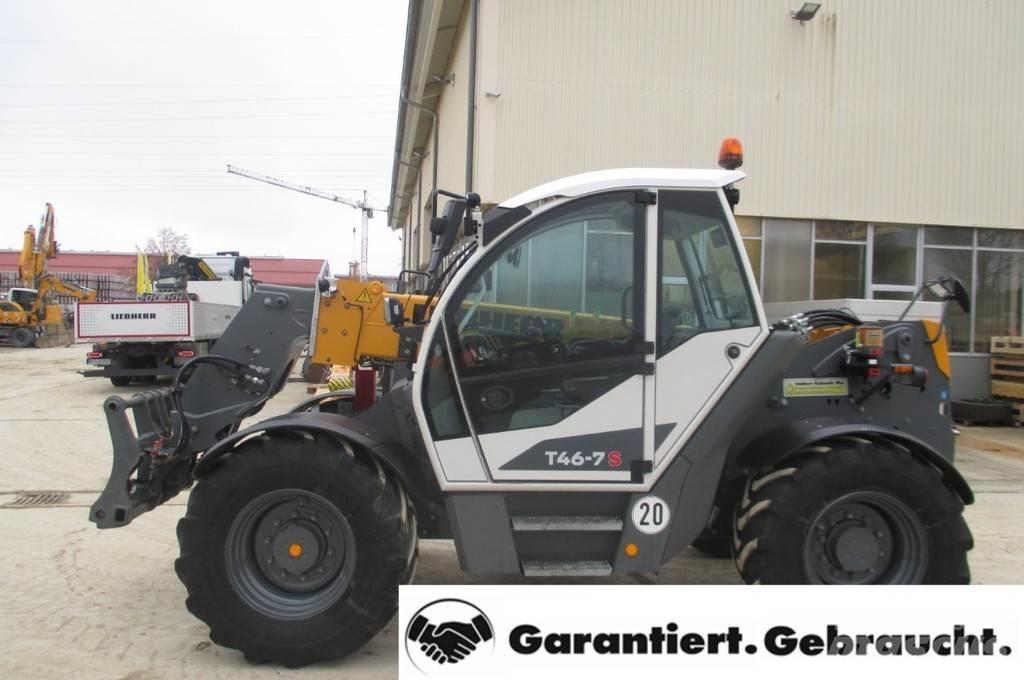 Liebherr T 46-7s Teleskoplastere