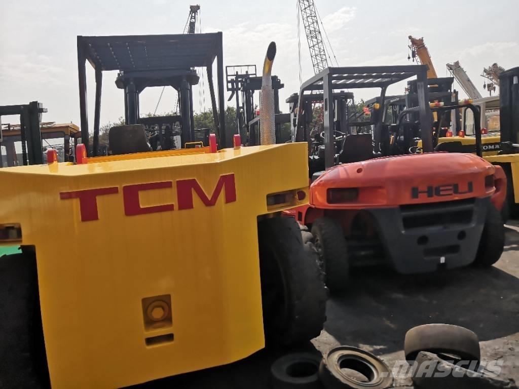 TCM 15 Ton Diesel Trucker
