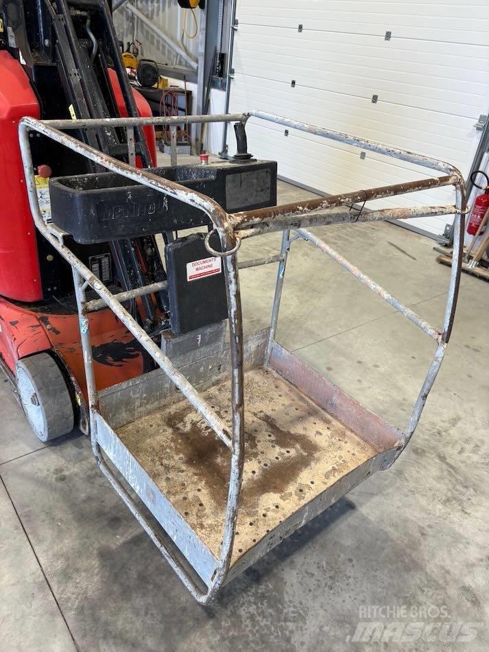 Manitou 100 VJR Personløftere