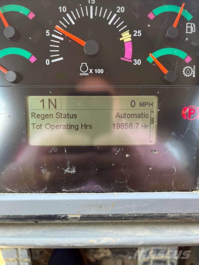 CAT 966 K Hjullastere