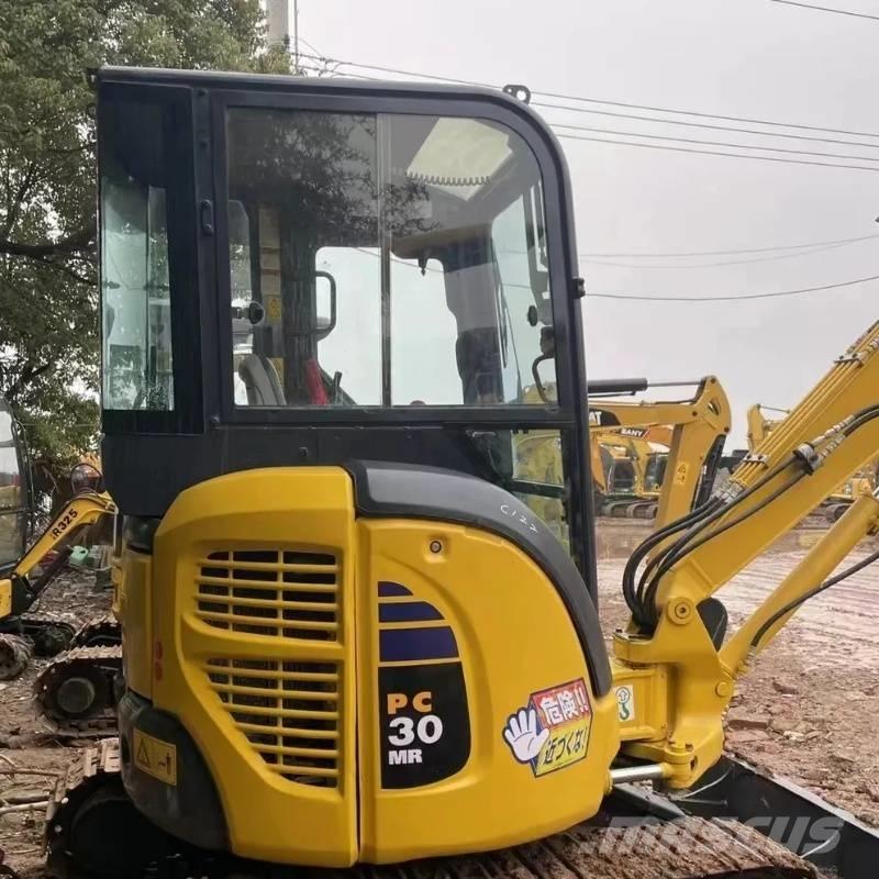 Komatsu PC 30 Minigravere <7t