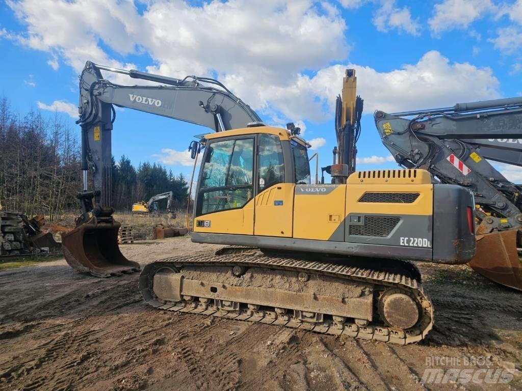 Volvo EC 220 DL Beltegraver