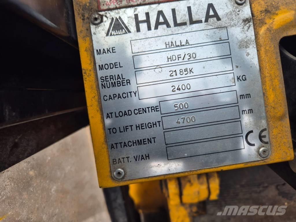 Halla HDF 30 Diesel Trucker