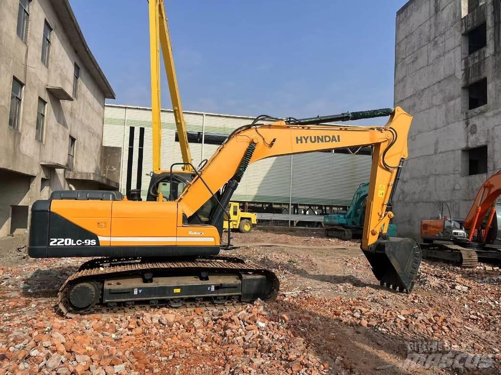 Hyundai R220 Beltegraver