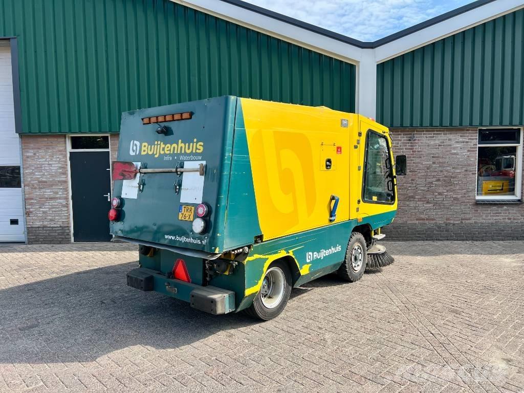 Tennant A85 Feiemaskiner