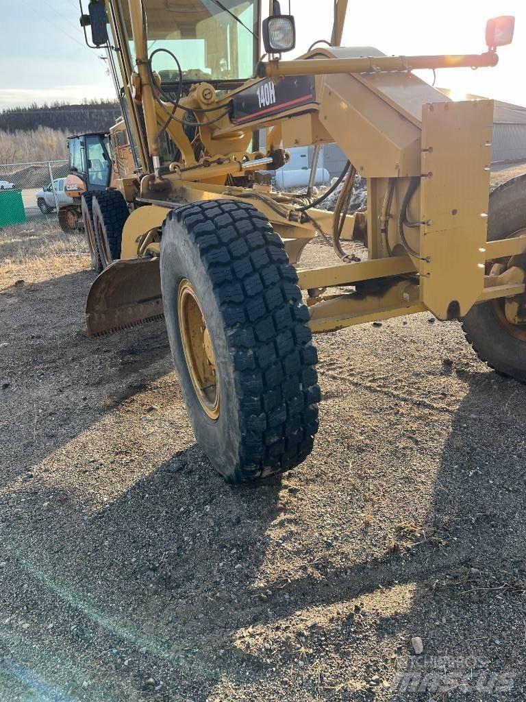 CAT 140 H Veihøvler