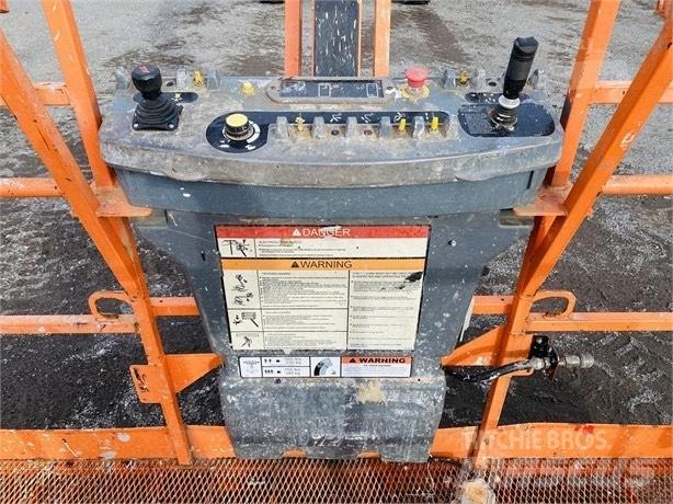 JLG 860 SJ Teleskop bomlifter