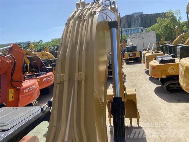 CAT 330 GC Beltegraver