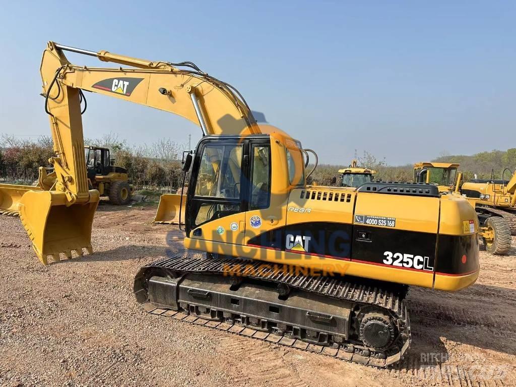 CAT 325 CL Beltegraver