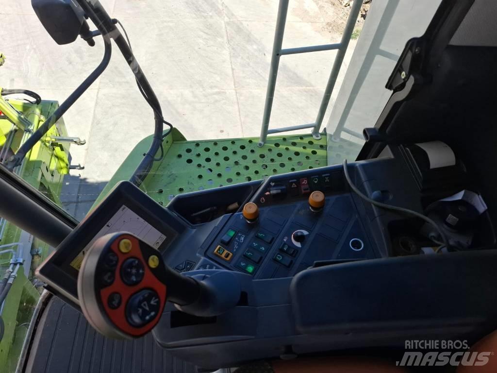 CLAAS Lexion 530 Skurtreskere