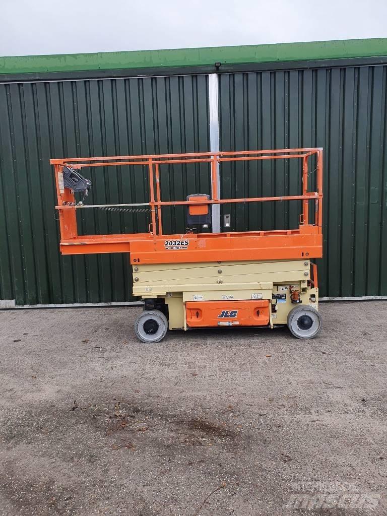 JLG 2032 ES Sakselifter