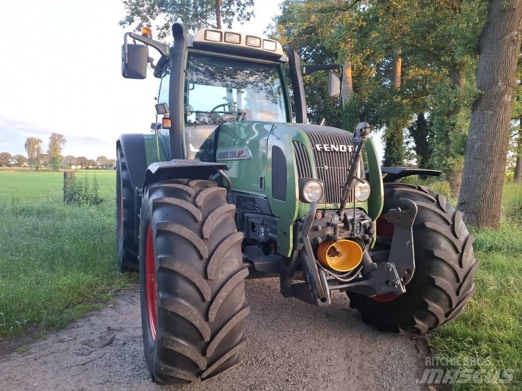 Fendt 712 Vario Traktorer