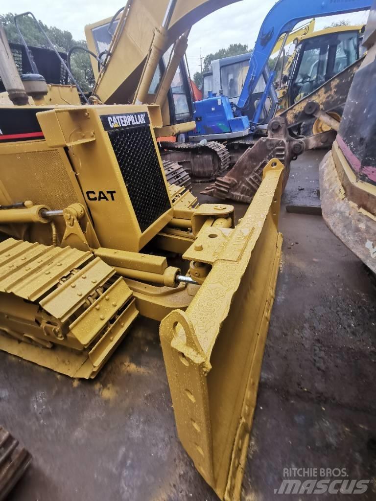 CAT D 3 C Dozere Beltegående