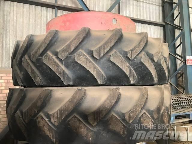 Stocks ROW CROPS Dekk, hjul og felger
