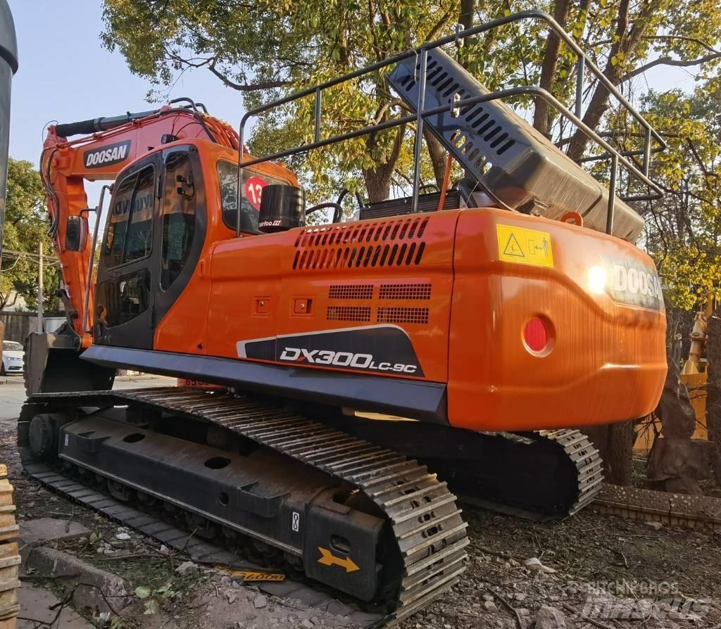 Doosan DX300LC- 9C Beltegraver