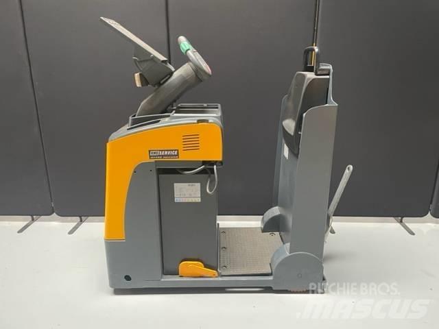 Jungheinrich EZS 130 Tauetraktor
