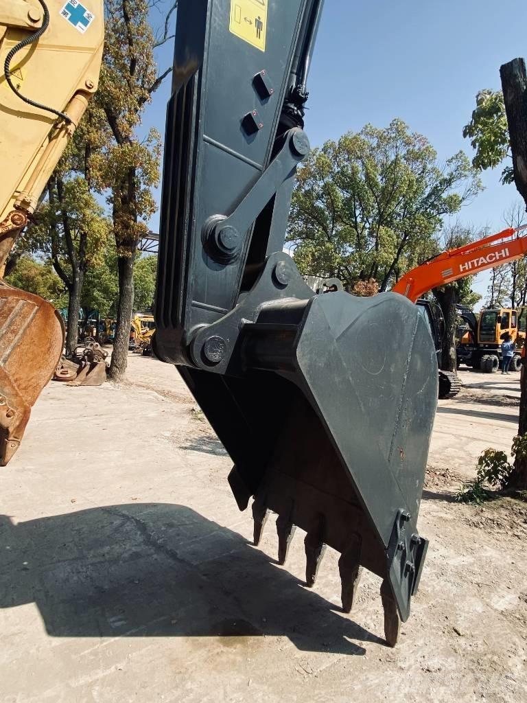 Volvo EC210DL Beltegraver