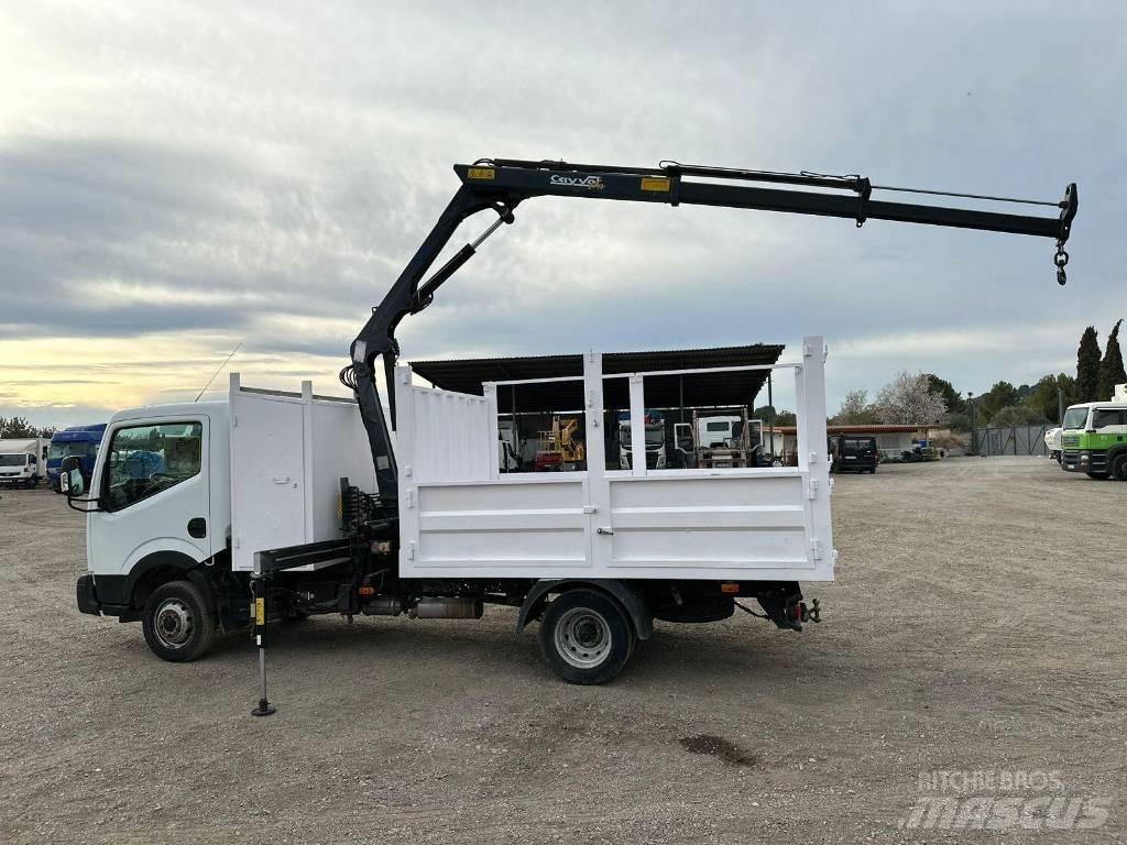 Nissan NT 400 Kranbil