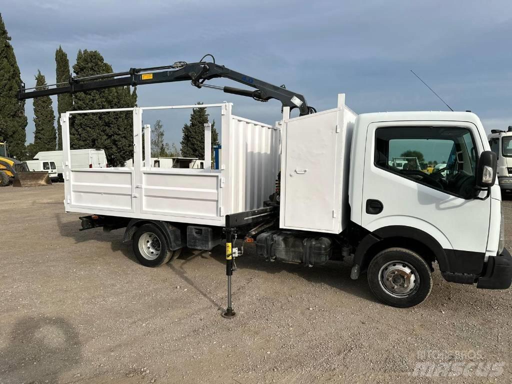Nissan NT 400 Kranbil