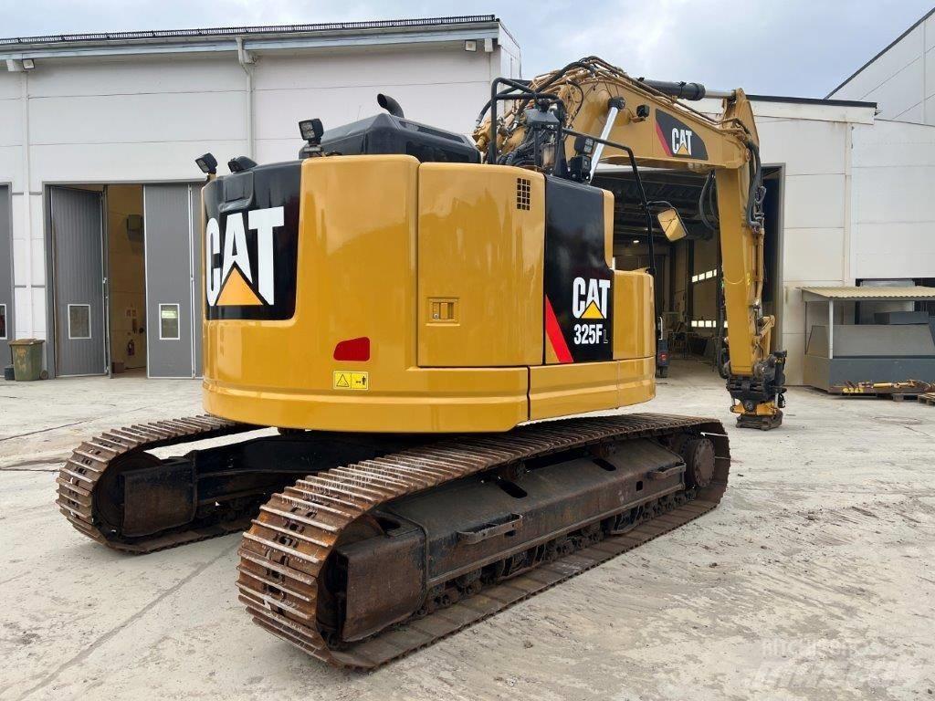 CAT 325FL CR Beltegraver