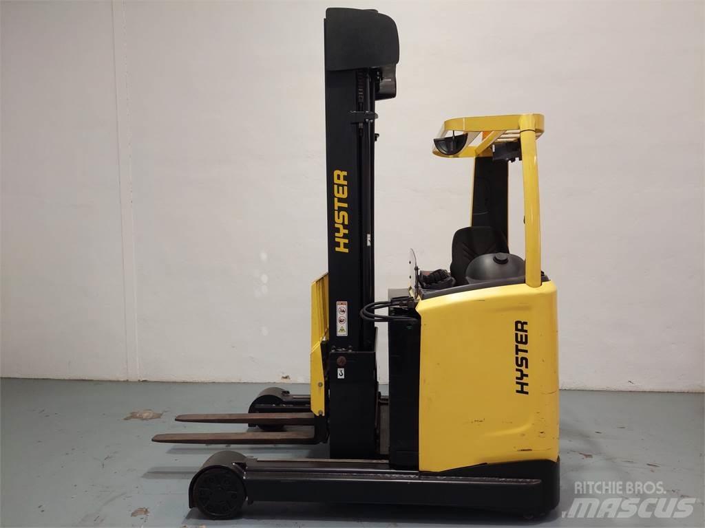 Hyster R 2 5 Skyvemasttruck