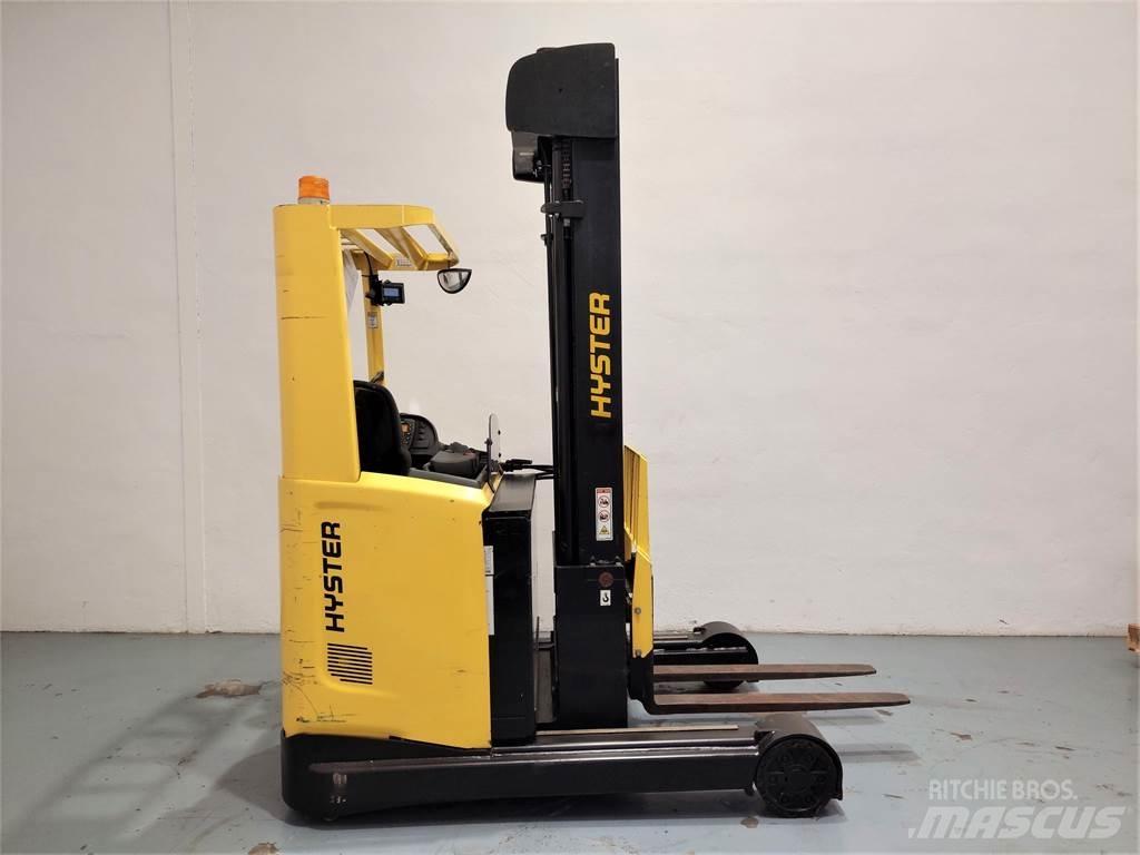 Hyster R 2 5 Skyvemasttruck
