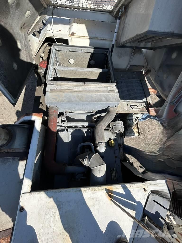 Wirtgen W 1200 F Asfalt-kaldfresere