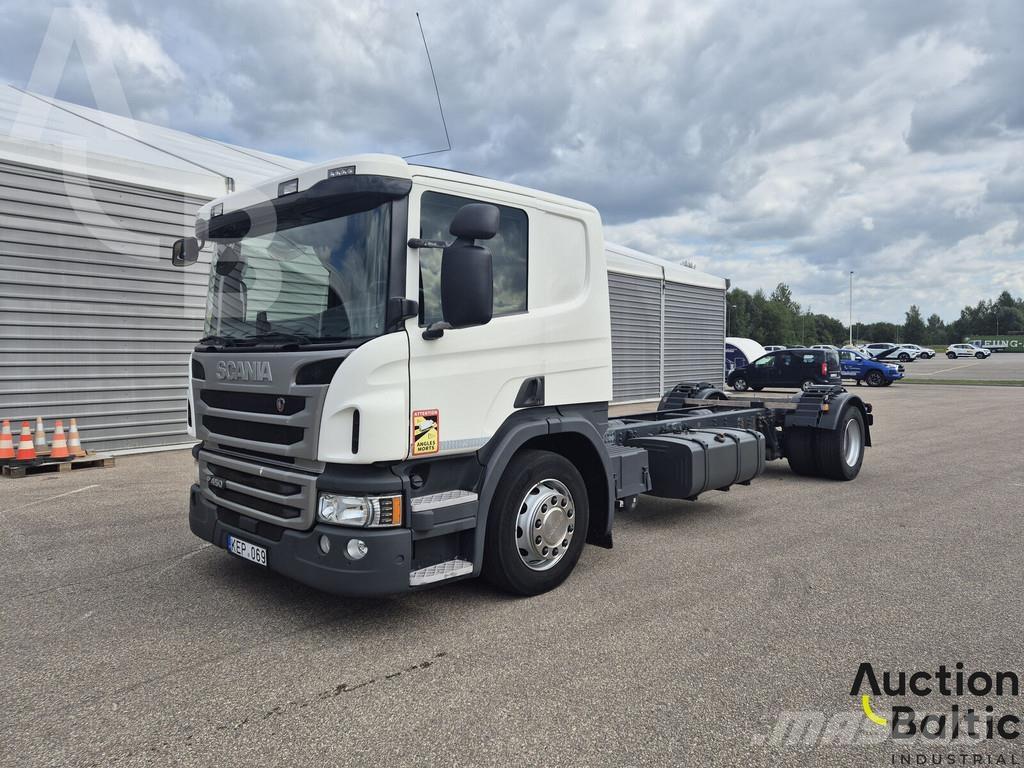Scania P 450 Chassis