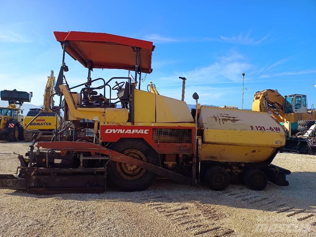 Dynapac F 121-6W Asfaltutleggere