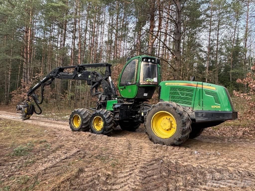 John Deere 1170 E Hogstmaskiner