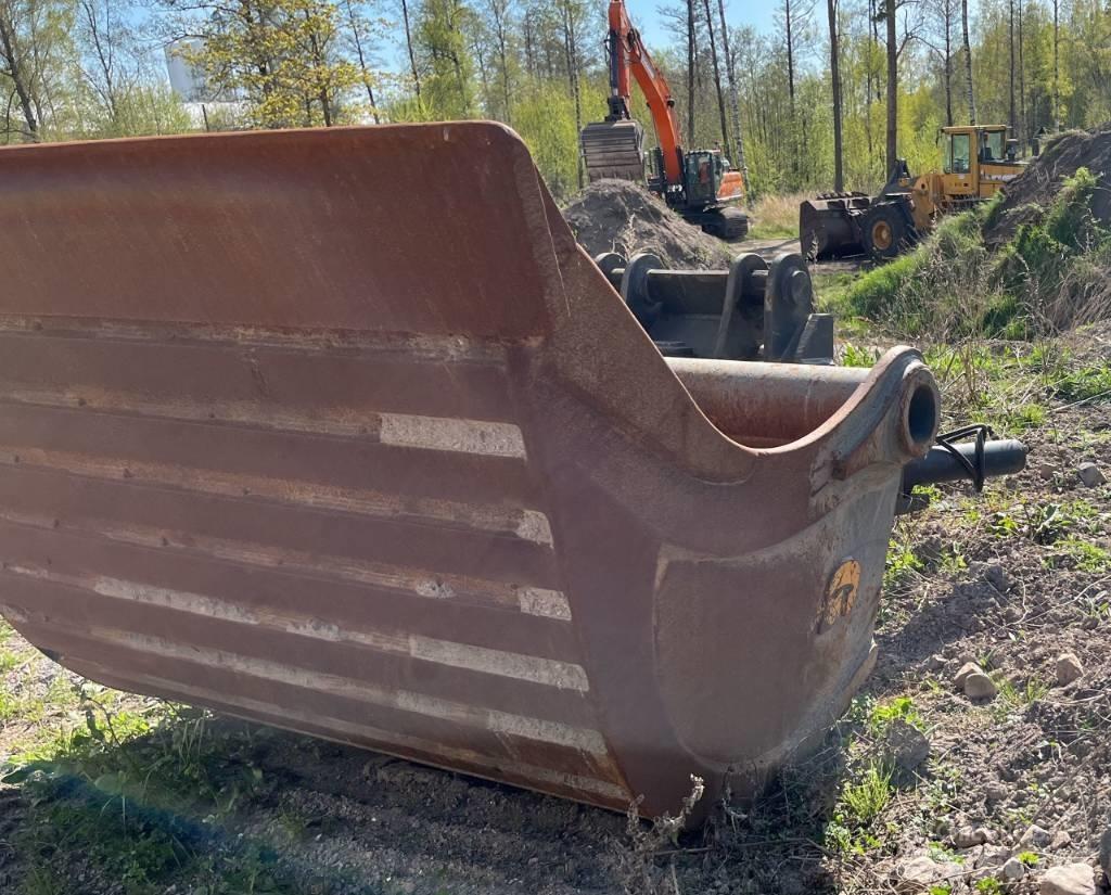 Doosan DX 420 LC Beltegraver