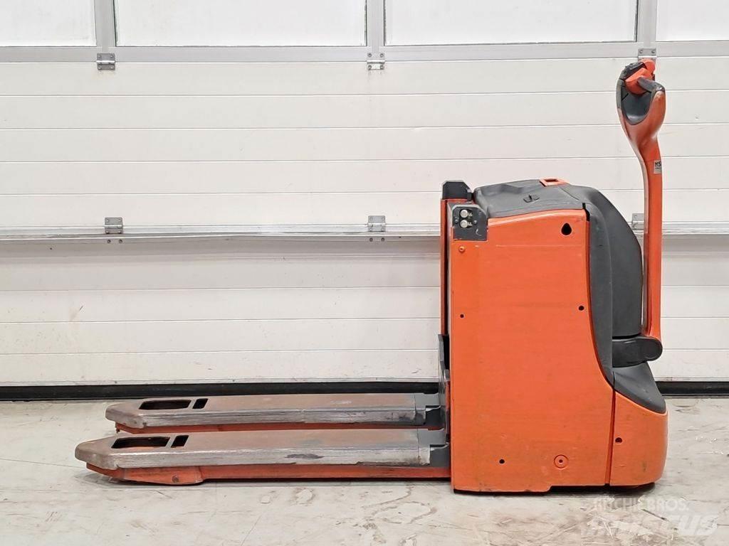 Linde T16L Lavtløftende truck