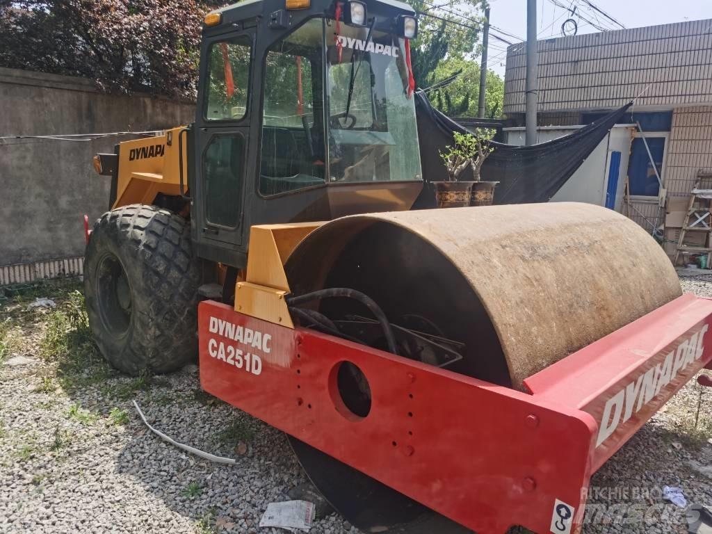 Dynapac CA 251 D Valsetog