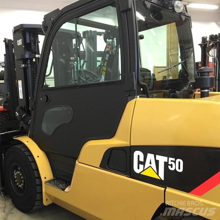 CAT DP 50 N Diesel Trucker