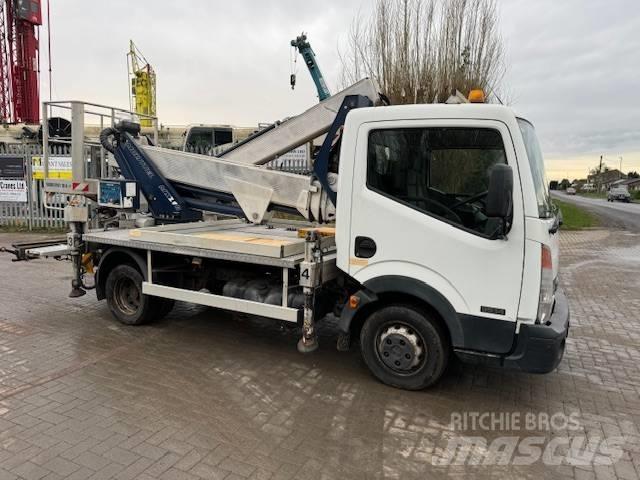 Multitel MX210 Bilmontert lift