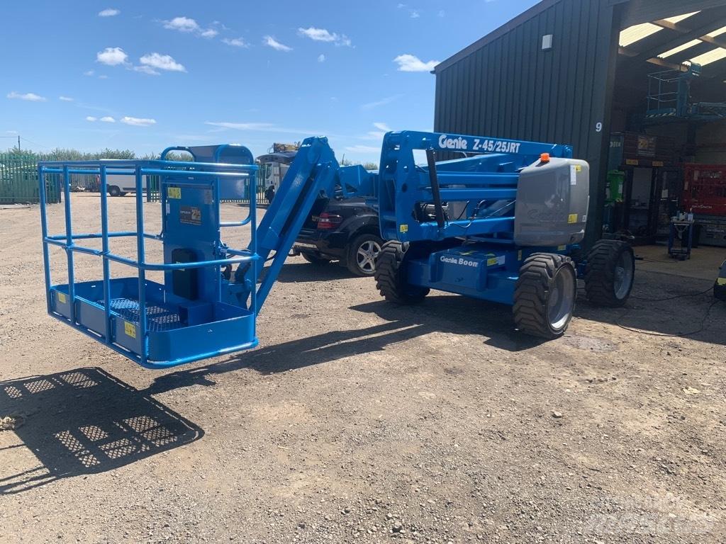 Genie Z 45/25 J RT Leddede bomlifter
