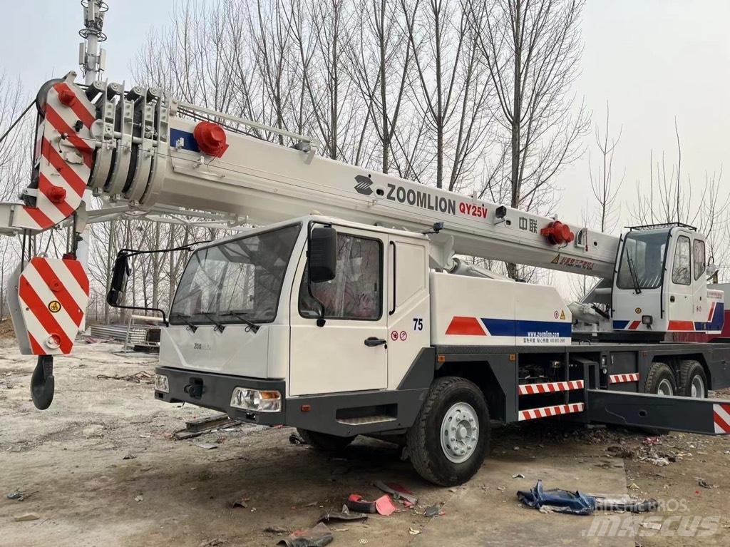 Zoomlion QY25V Allterreng kraner