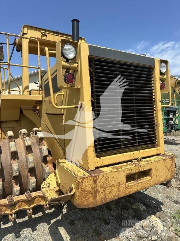 CAT 815B Valsetog