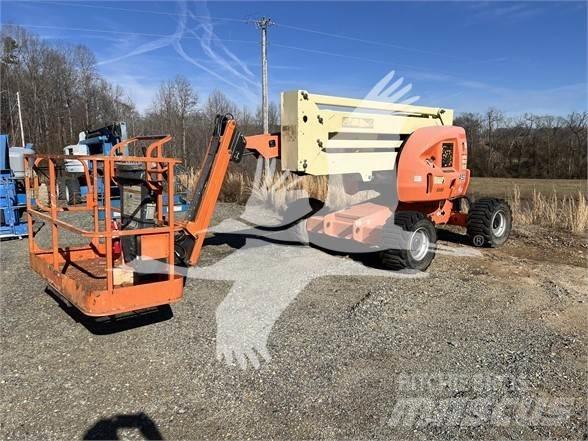 JLG 450AJ Leddede bomlifter