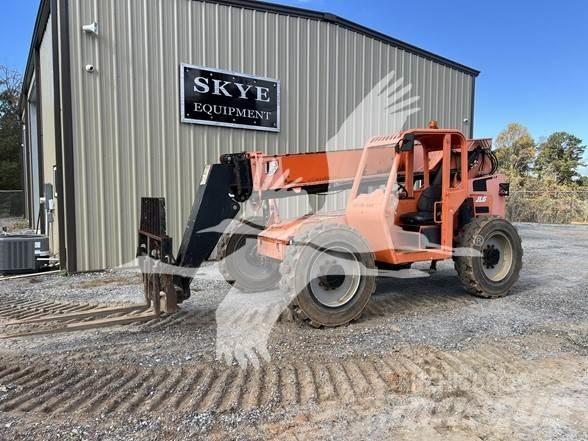 SkyTrak 6042 Teleskoplastere
