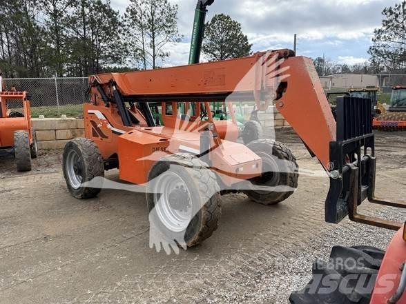 SkyTrak 6042 Teleskoplastere