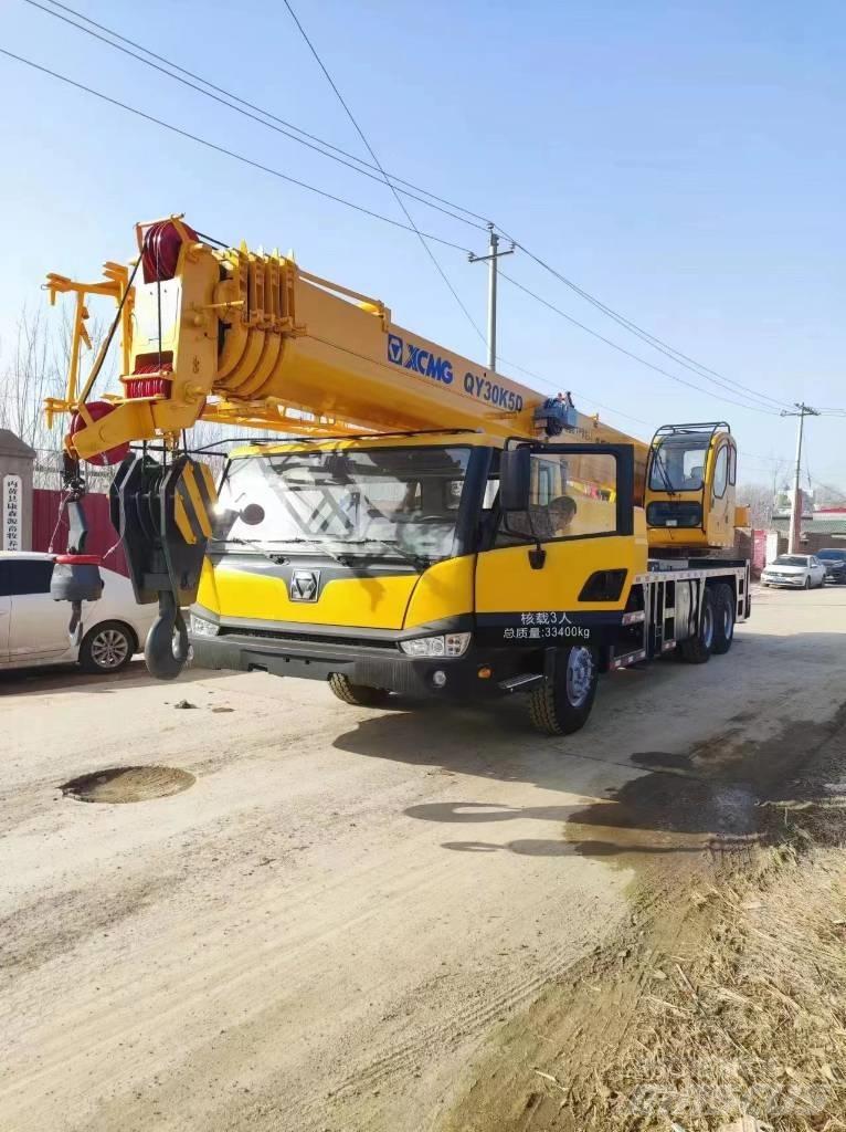 XCMG QY30T Allterreng kraner