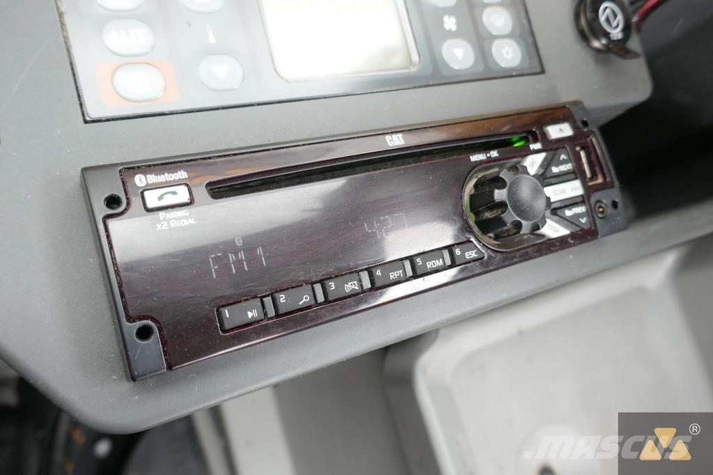 CAT 325F LCR Beltegraver