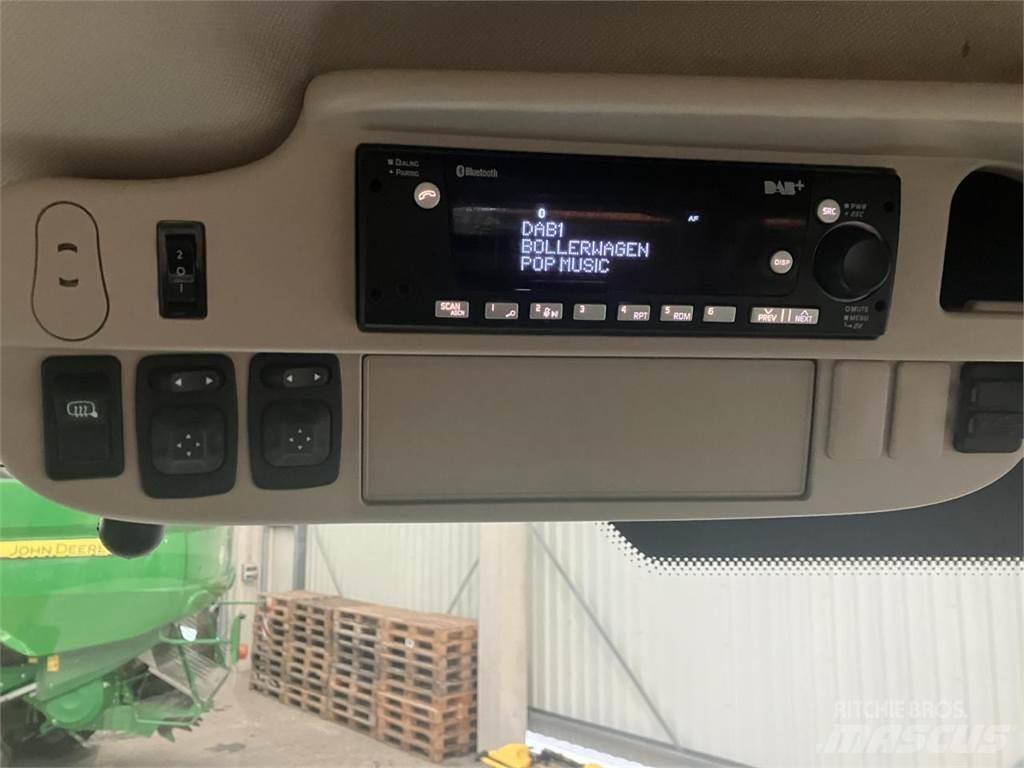 John Deere 6R 215 Traktorer