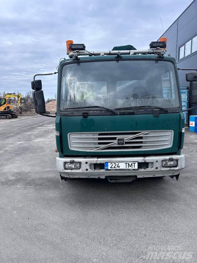 Volvo FL 6 Flatvogn med vinsj