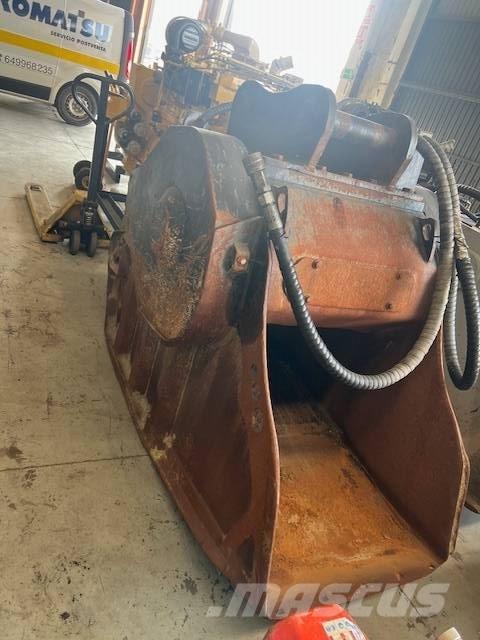 MB Crusher BF 70.2 Knuseskuffer