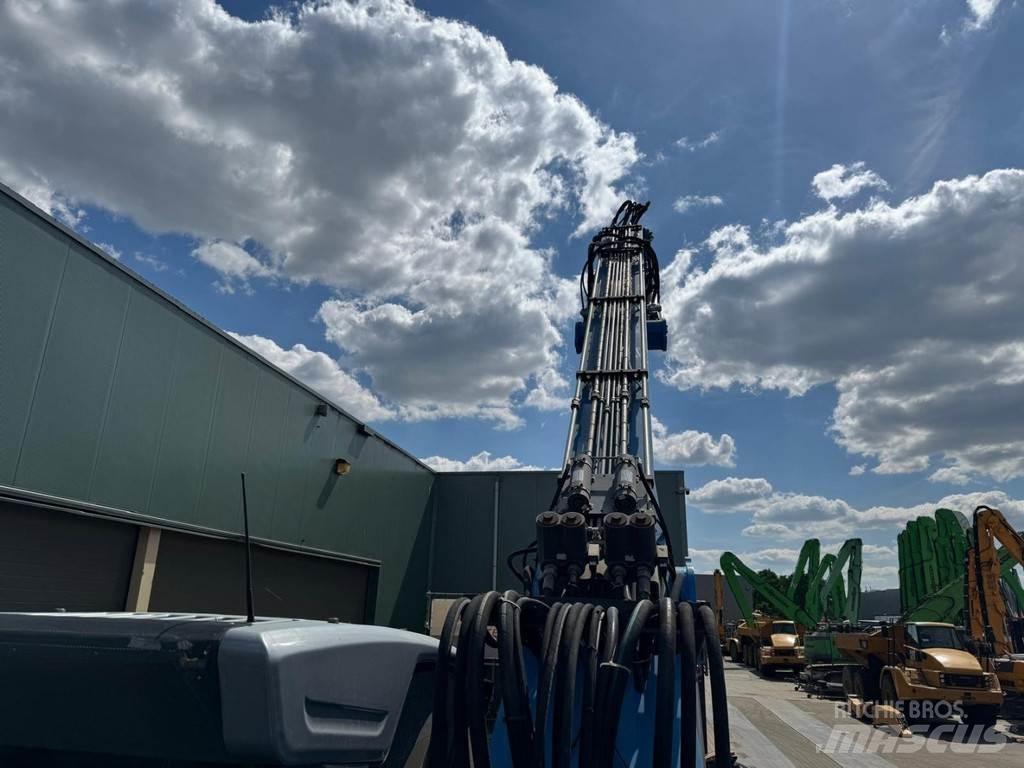 Fuchs MHL 350 F Gravemaskiner for avfallshåndtering