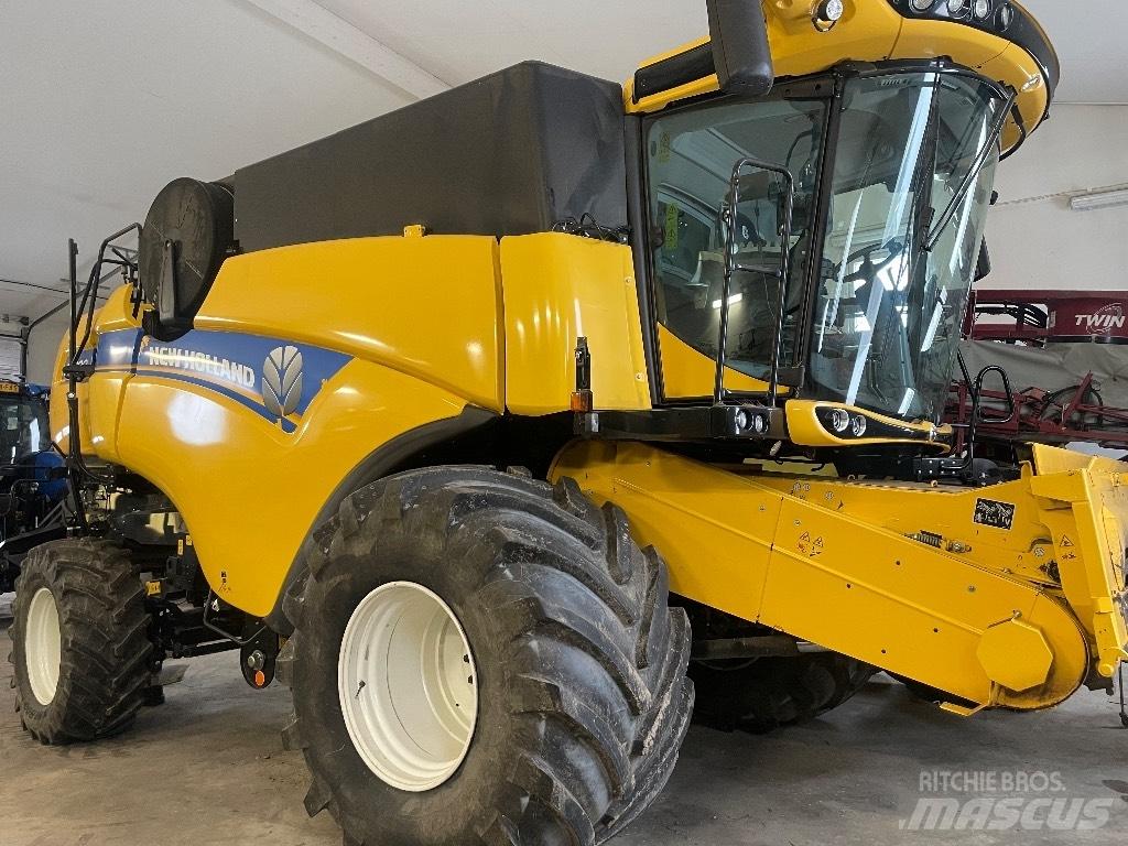 New Holland CX7.80 Skurtreskere